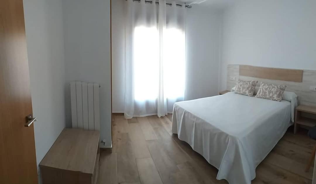 Apartamentos El Arenal Acebo Bagian luar foto